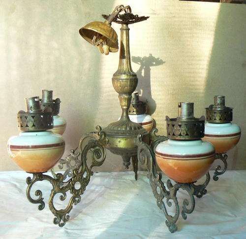 Beautiful Brass 5 light Chandelier