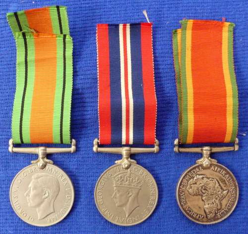 SA WWII medal Group - Defence , War 1939-1945 & Africa Service Medal - CFK Janse van Vuuren 261005