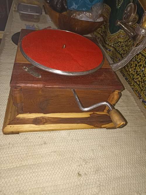 Original Renovated his Master's Voice gramophone 1930 Original no replica.