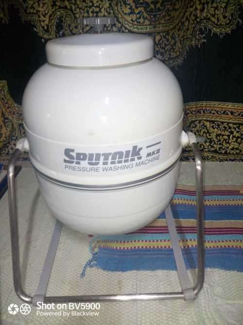 Sputnik handwash machine