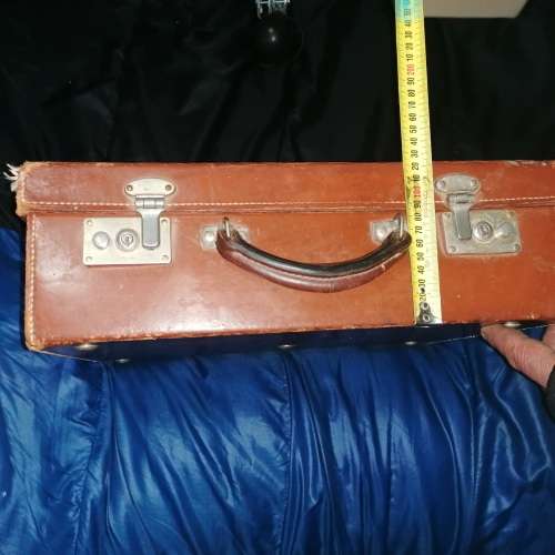 Genuine leather suitcase
