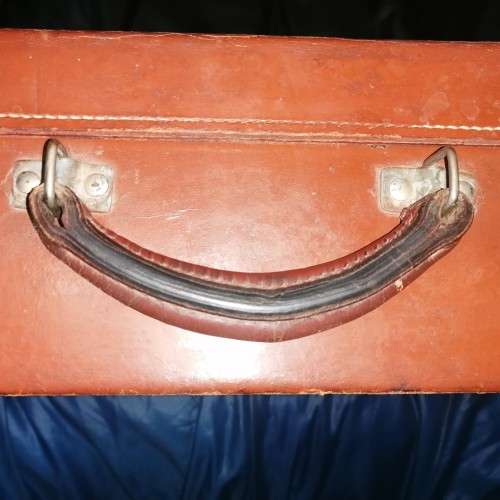Genuine leather suitcase