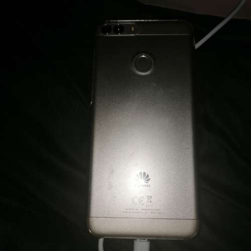 Huawei P smart android phone
