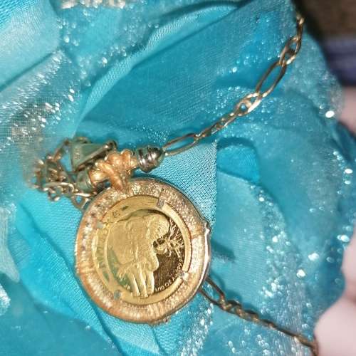 22 carat Natura gold coin chain 1996