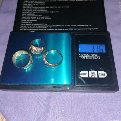 Wow ladies diamond rings lot