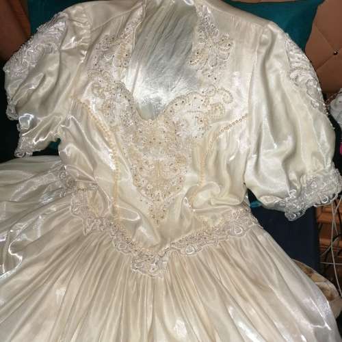 Vintage cream white wedding dress size 42