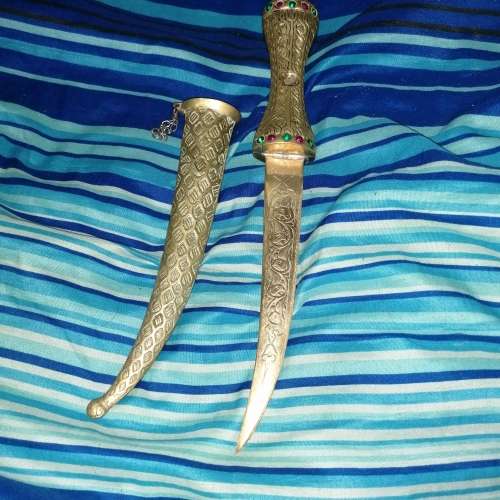 Turkey brass sward dagger 32 centimeter in length and width 4 centimeter.