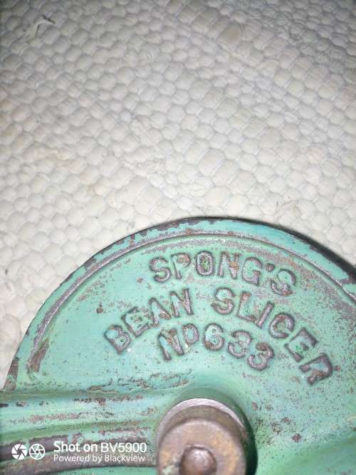 Spongs Bean slicer vintage made in England