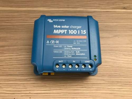 15amp (12v) Victron MPPT solar charger (AS NEW)