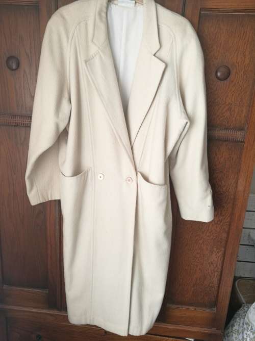 Vintage wool coat size 38
