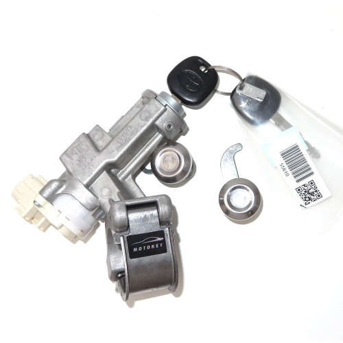 Toyota Etios Lock Set - Genuine Toyota parts - BRAND NEW with 2 Transponder keys