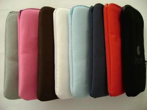 iPhone 3G pouches