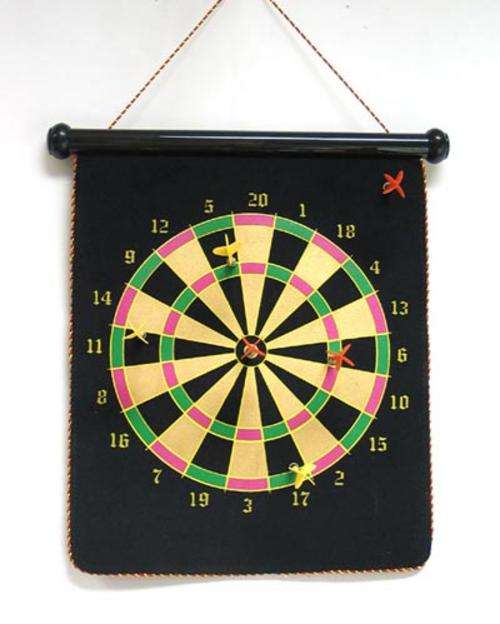 Foldable Dart Game