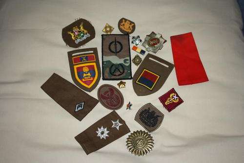 Low start : SADF Badges & Rank - Job Lot - Original