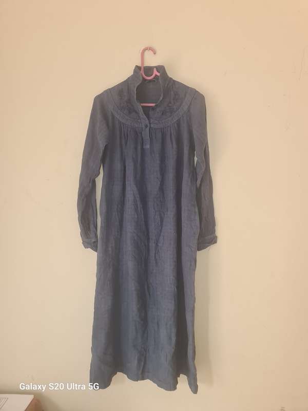 Size S blue long sleeve dress (as new)