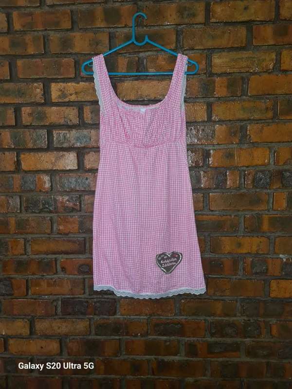 M size dress