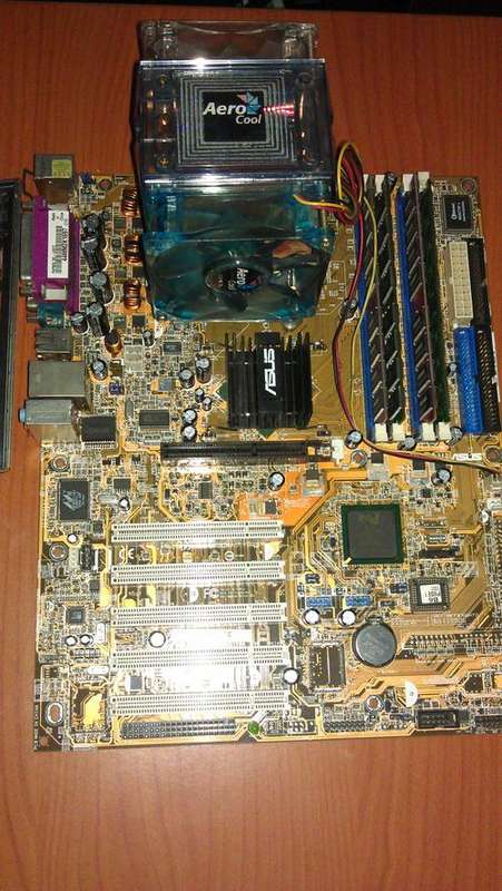 P4 2.8 Socket 478 with Asus Mainboard and 2gig DDR Mem