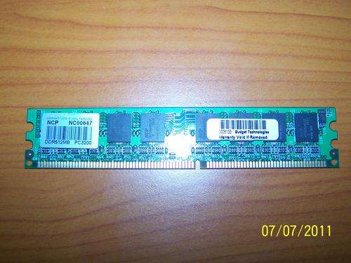 DDR PC3200 512Meg Dim