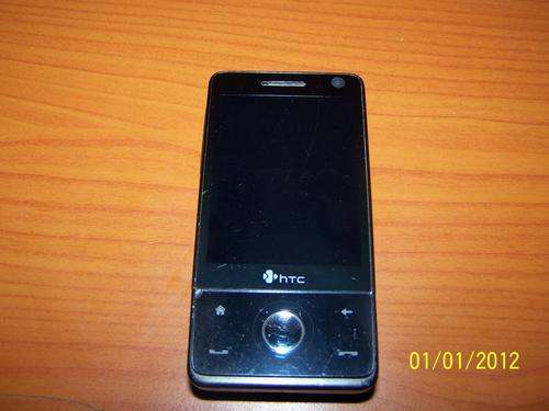 HTC Touch pro with 1 GIG Sd Card + Charger