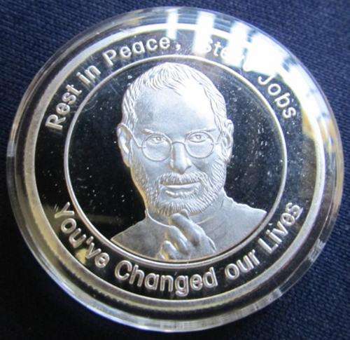 STEVE JOBS COMMEMORATIVE MEDALLION! Silver Plated. In capsule.