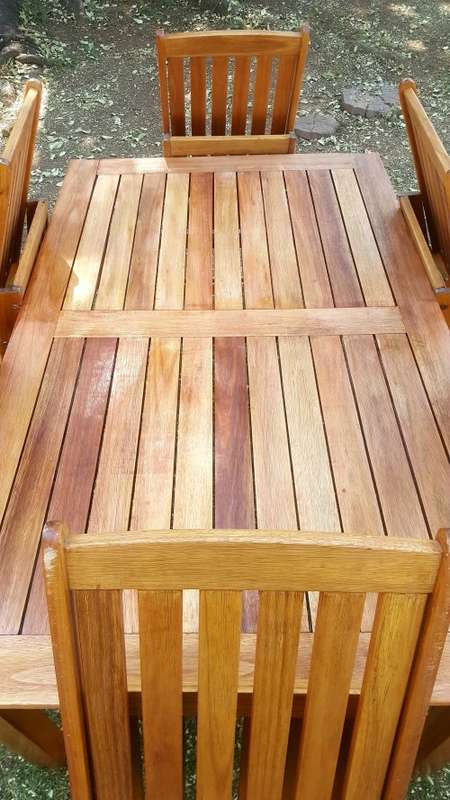 Patio Set With Rain Cover
