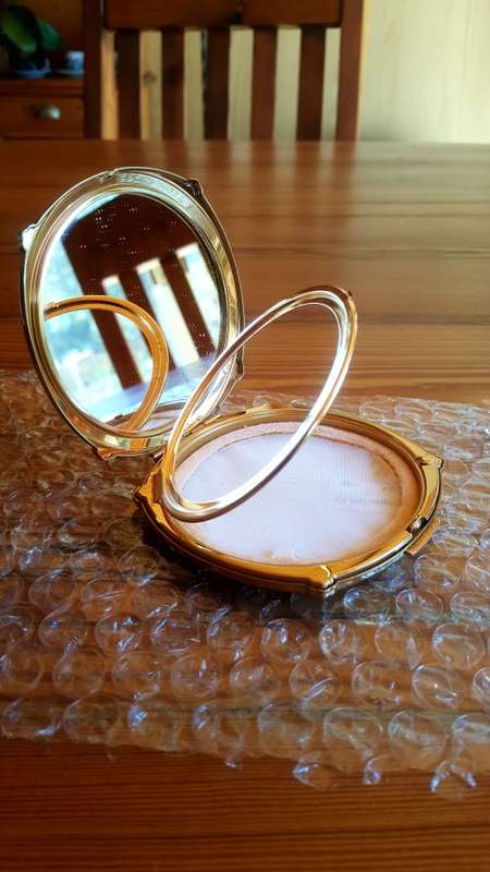 Vintage Stratton Powder Compact Box (Fast Sale Item)