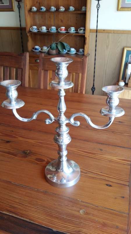 Metal Candle Stick Holder (SALE MUST GO ITEM !!!)