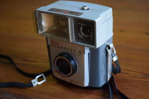 Vintage Kodak Brownie Starmite II Camera