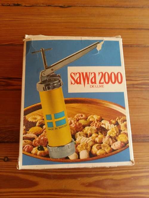 Vintage Sawa Cookie Press