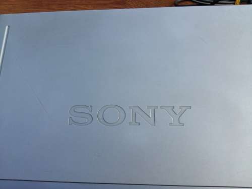 Sony 6 Head Hi-Fi Stereo VHS Vcr (with remote)
