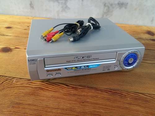 Panasonic  VHS Vcr (no remote)