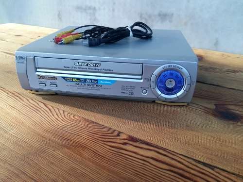 Panasonic  VHS Vcr (no remote)