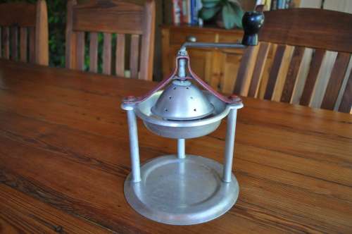 Vintage Hand Crank Juicer