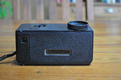 Vintage Kodak Instamatic 44 Film Camera