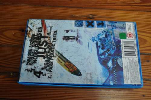 Radiohead - 7 Televisions Commercials (VHS Cassette)