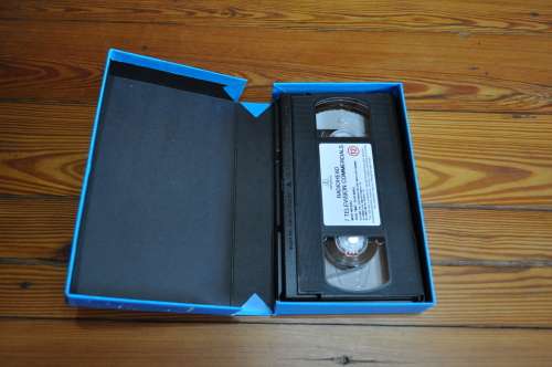 Radiohead - 7 Televisions Commercials (VHS Cassette)