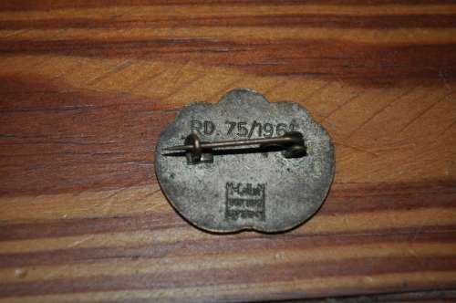 Ter Herdengking Aan Republiek Suid-Afrika Mei 31 1961 Pin Badge