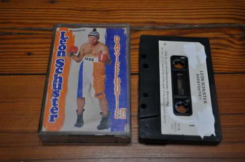 Leon Schuster - Dasiefoutie (Cassette)
