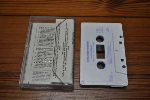 Elvis - Christmas With Elvis (Cassette)