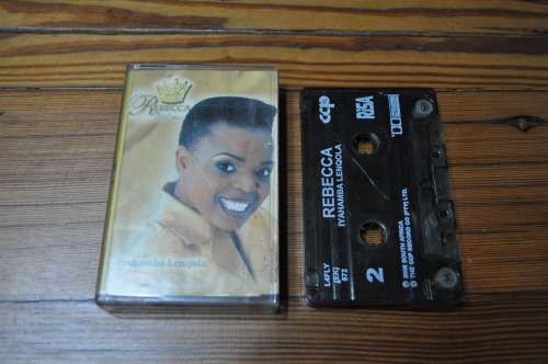 Rebecca - Iyahamba Lenqola (Cassette)