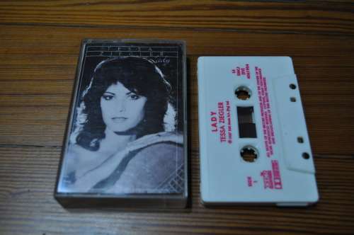 Tessa Ziegler - Lady (Cassette)