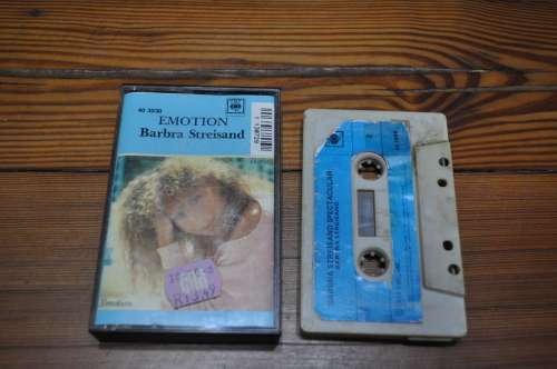Barbra Streisand - Emotion (Cassette)