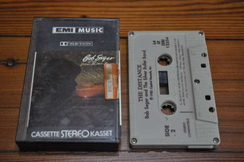Bob Seger And The Silver Bullet Band - The Distance (Cassette)