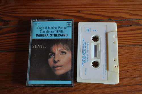 Barbra Streisand - Yentl : Soundtrack (Cassette)