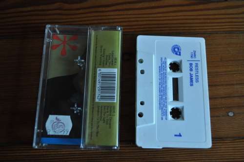 Bob James - Restless (Cassette)