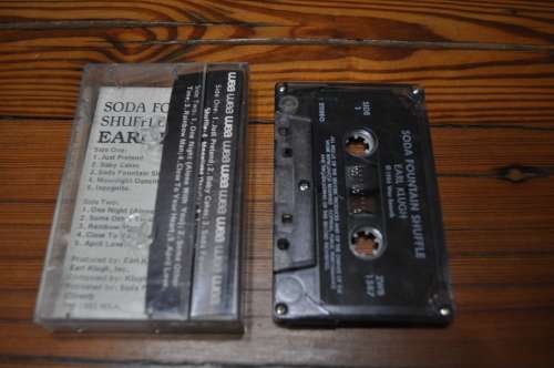 Earl Klugh - Soda Fountain Shuffle (Cassette)