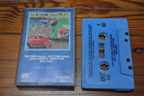 The New Deal Rhythm Band With Cheryl Bentyne - Hep Hep (Cassette)