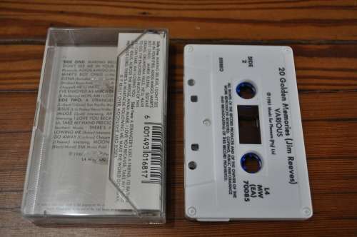 Jim Reeves - The Sessionmen : 20 Golden Memories (Cassette)