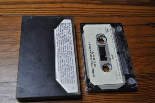 Liberace - 20 Greatest Performances (Cassette)