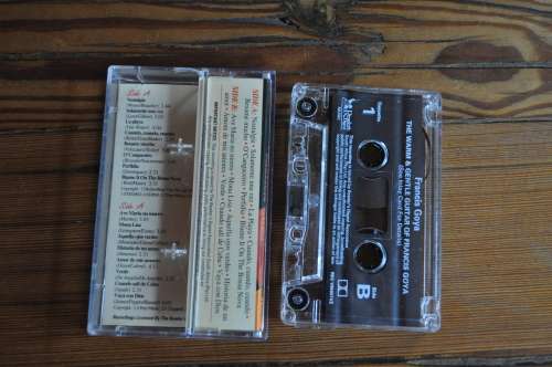 Francis Goya - The Warm And Gentle Guitar (Cassette)